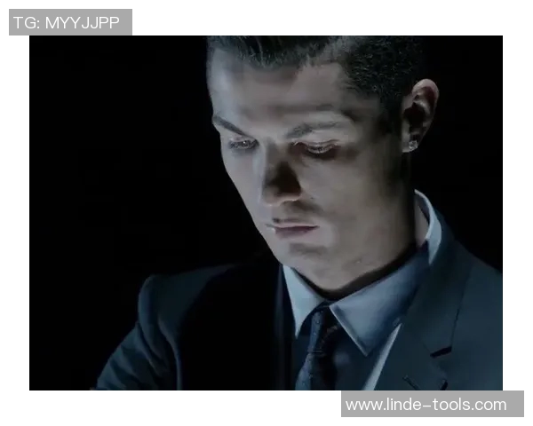 足球明星炫酷舞姿高清图集展现运动与艺术的完美结合